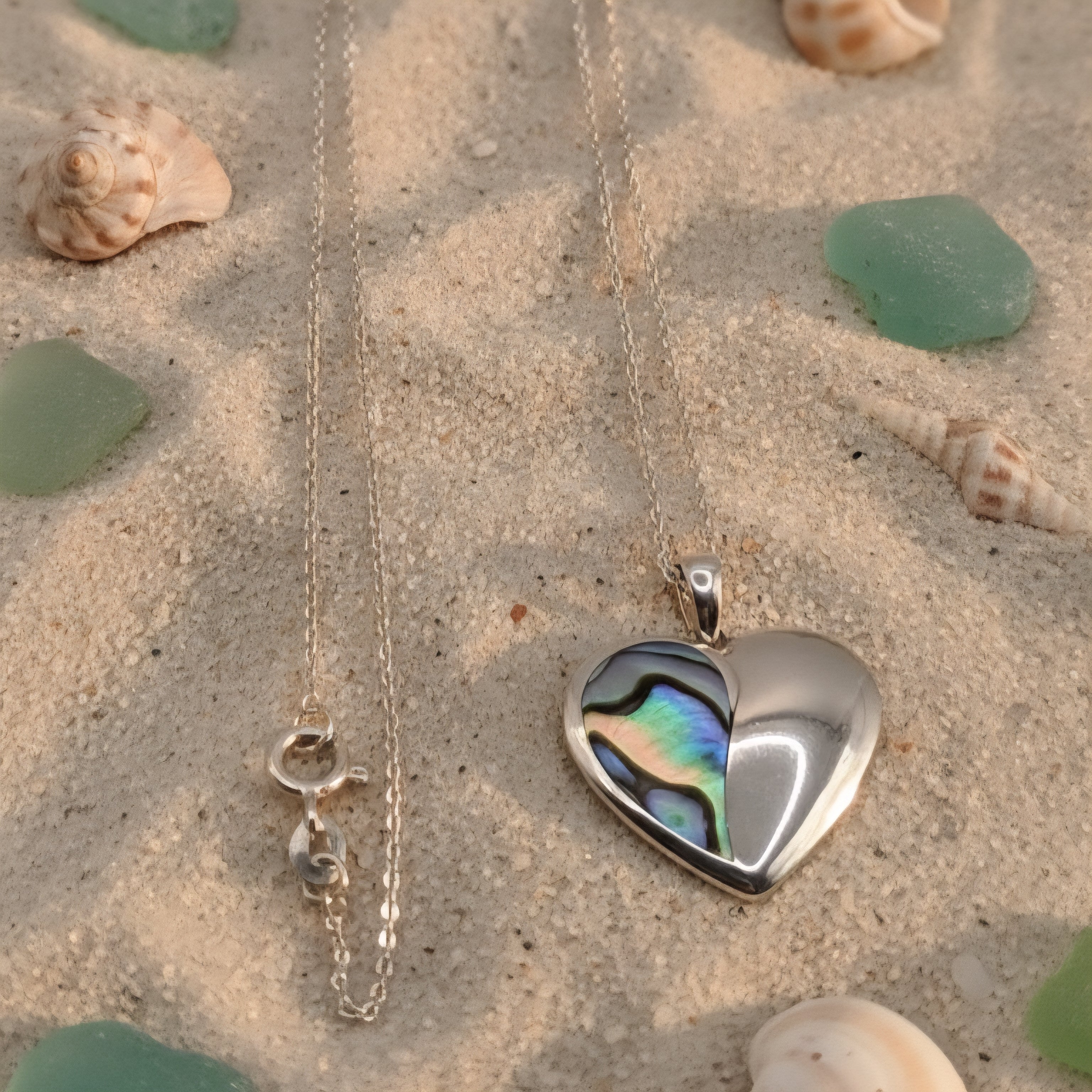 Damen Kette mit Herzanhänger Abalone-Muschel