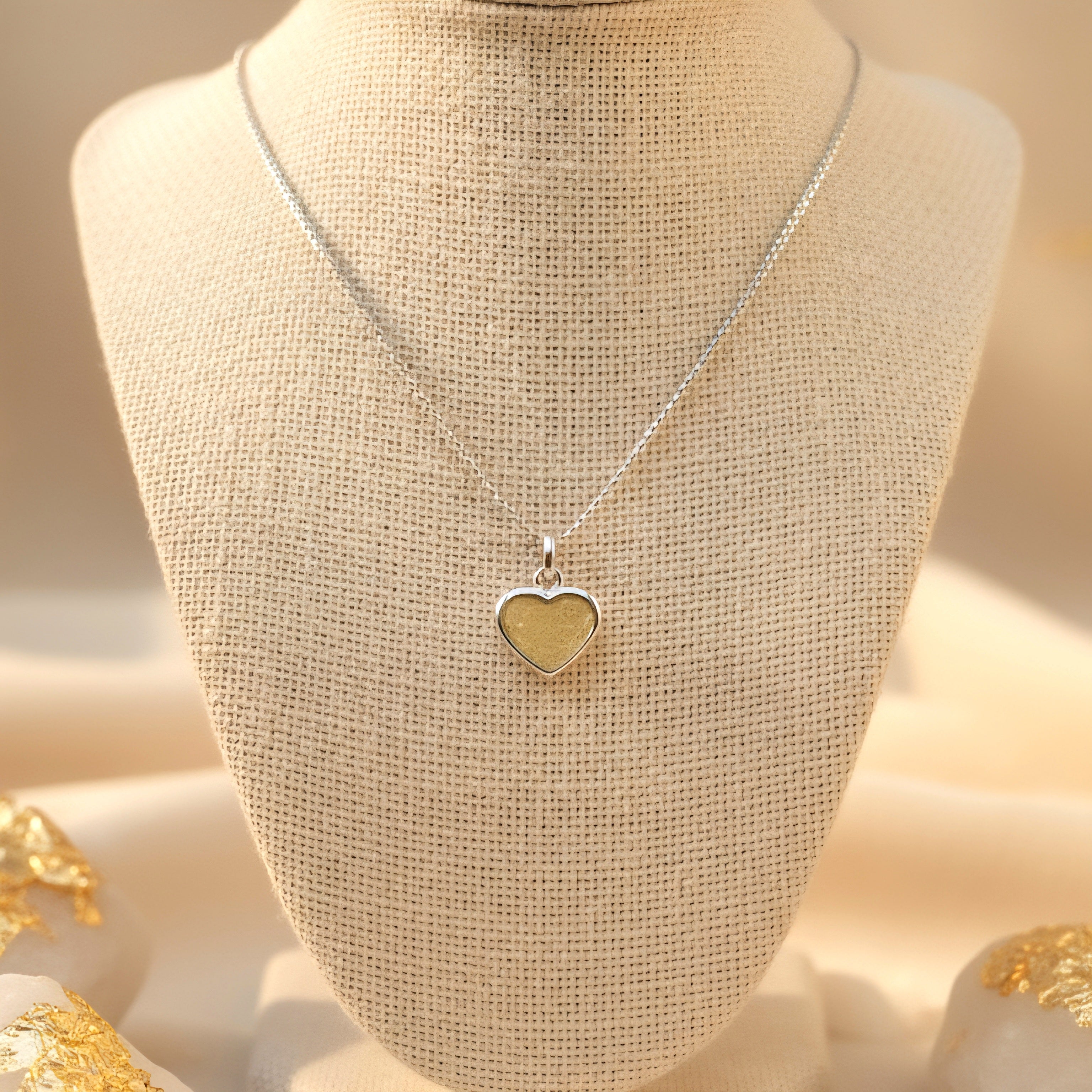 Damen Kette mit Anhänger Herz mit Gold im Glas