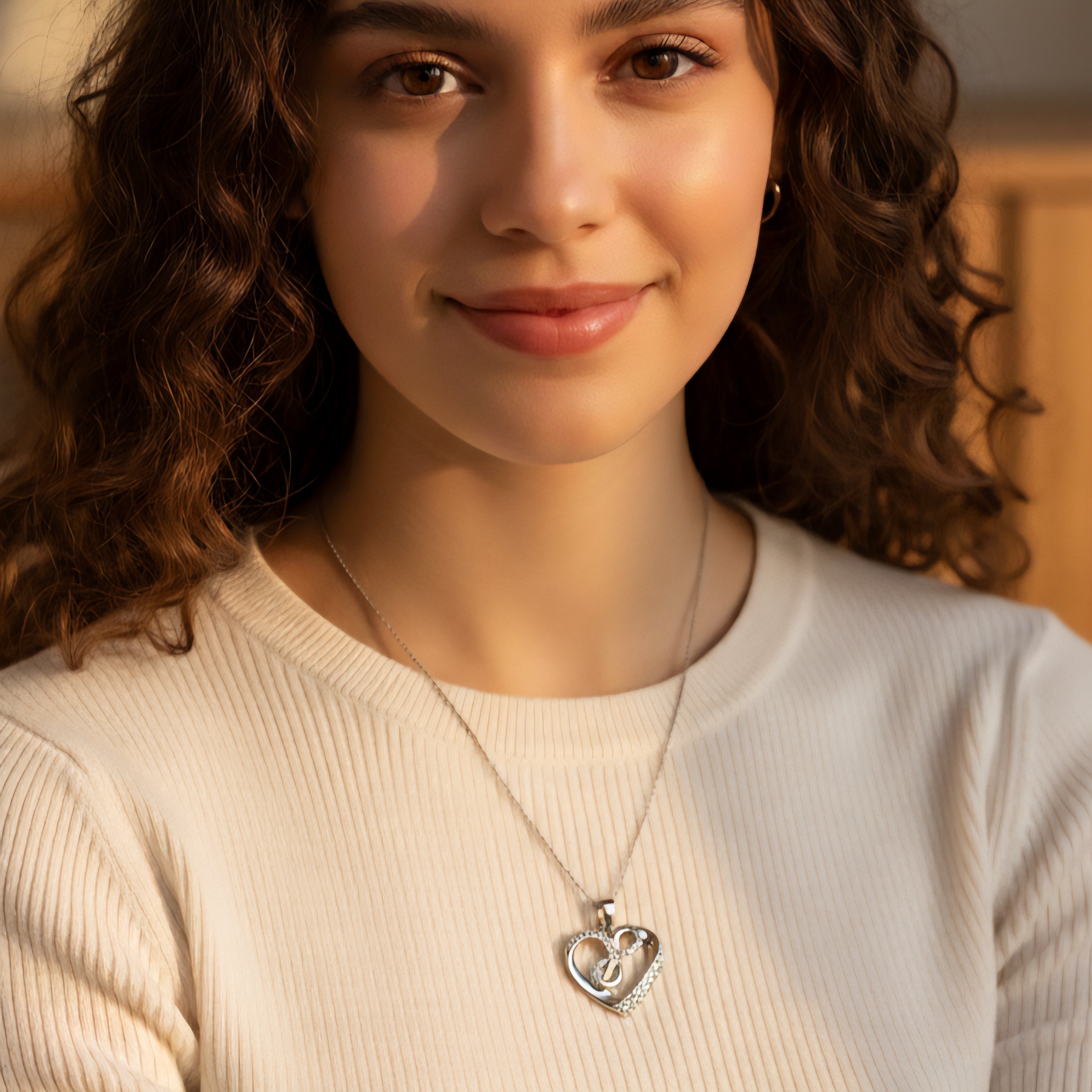 Damen Anhänger Herz-Infinity mit Zirkoniasteinen