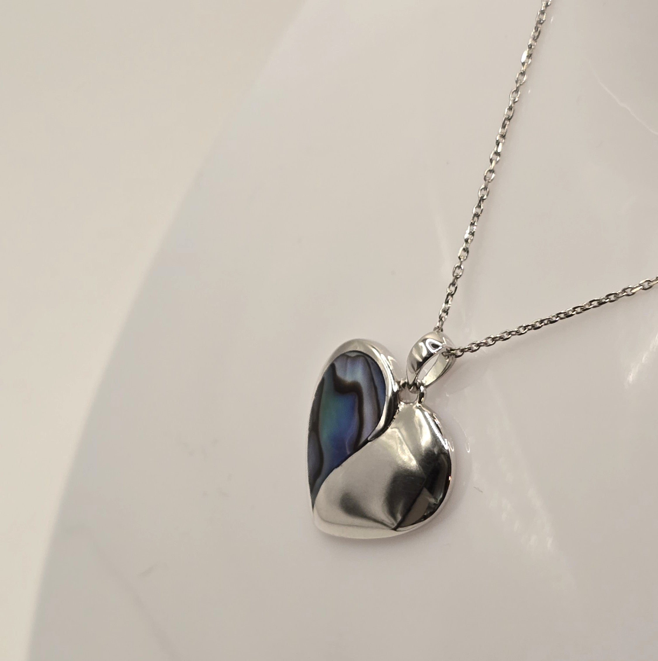 Damen Kette mit Herzanhänger Abalone-Muschel