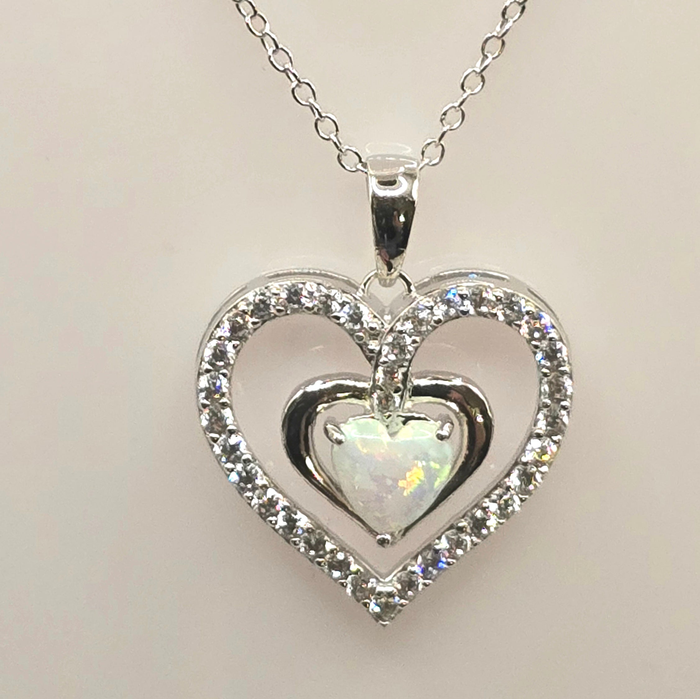 Damen Kette mit Anhänger Herz & Opalherz