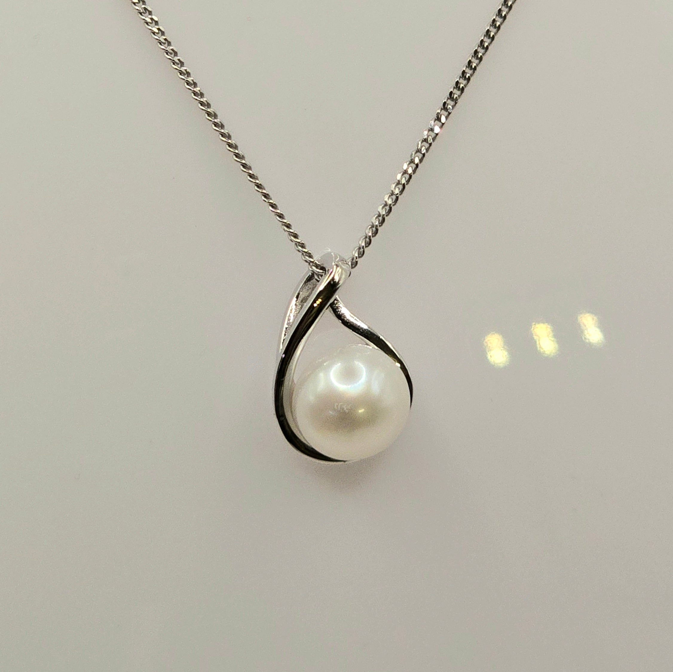 Damen Kette mit Anhänger Perle Silber