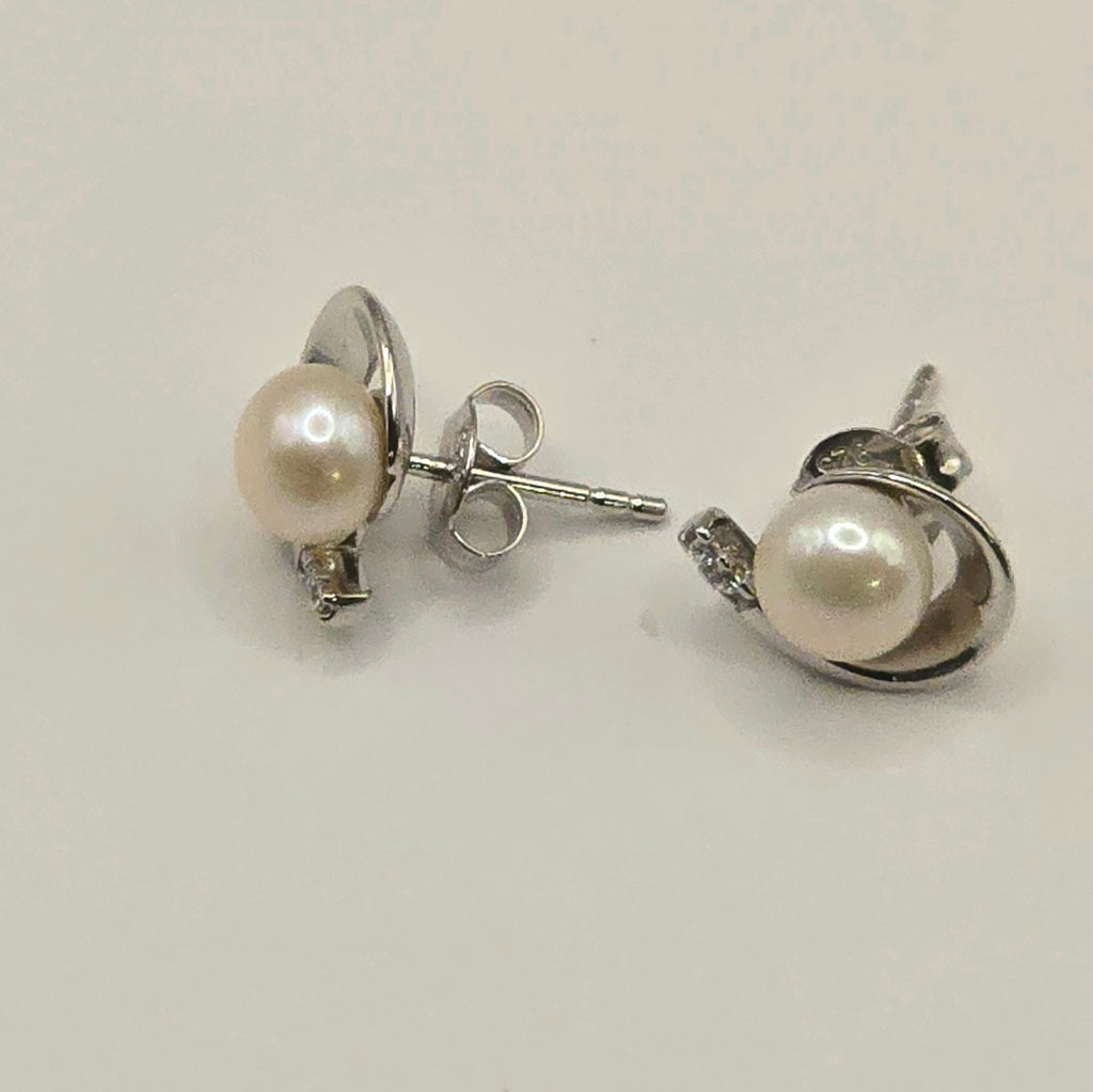 Damen Ohrstecker Perle Silber