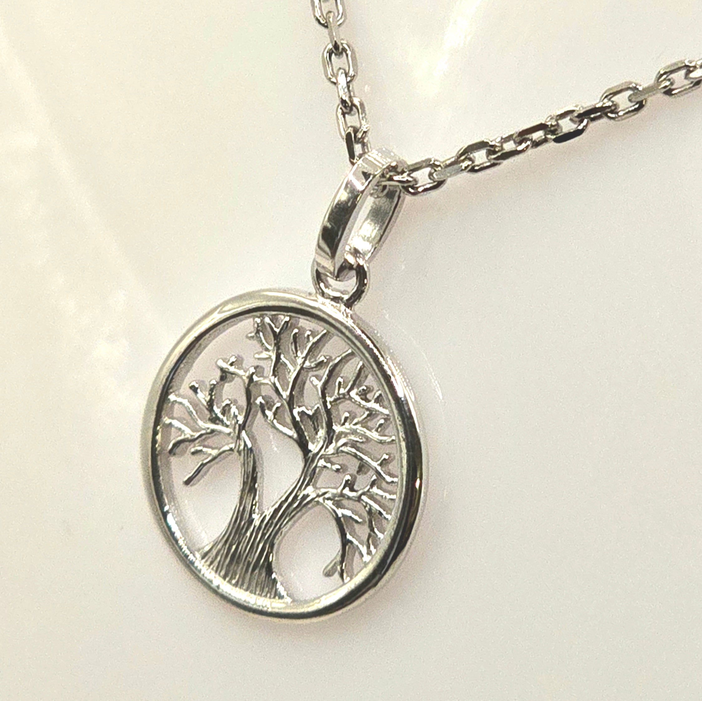 Damen Kette mit Anhänger Baum des Lebens