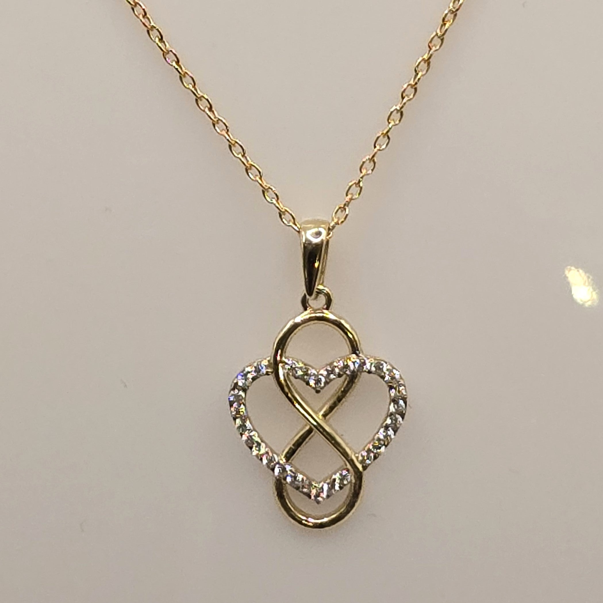 Damen Cuore Infinito - 8 K Goldanhänger mit Zirkonia & Kette