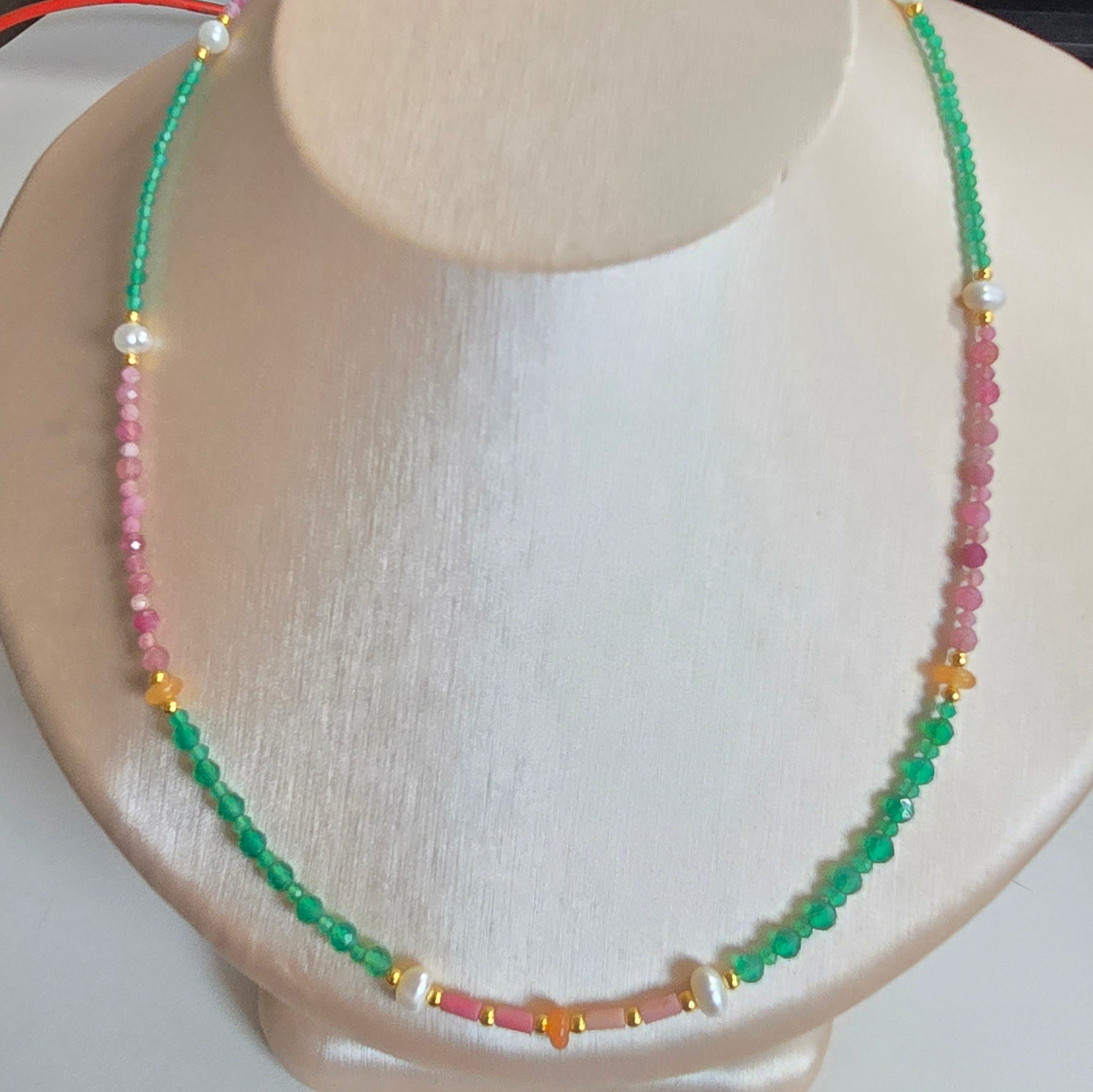 Damen Collier / Aurora Vita / 925er Silber vergoldet / Aventurin + Turmalin + Perlmutt