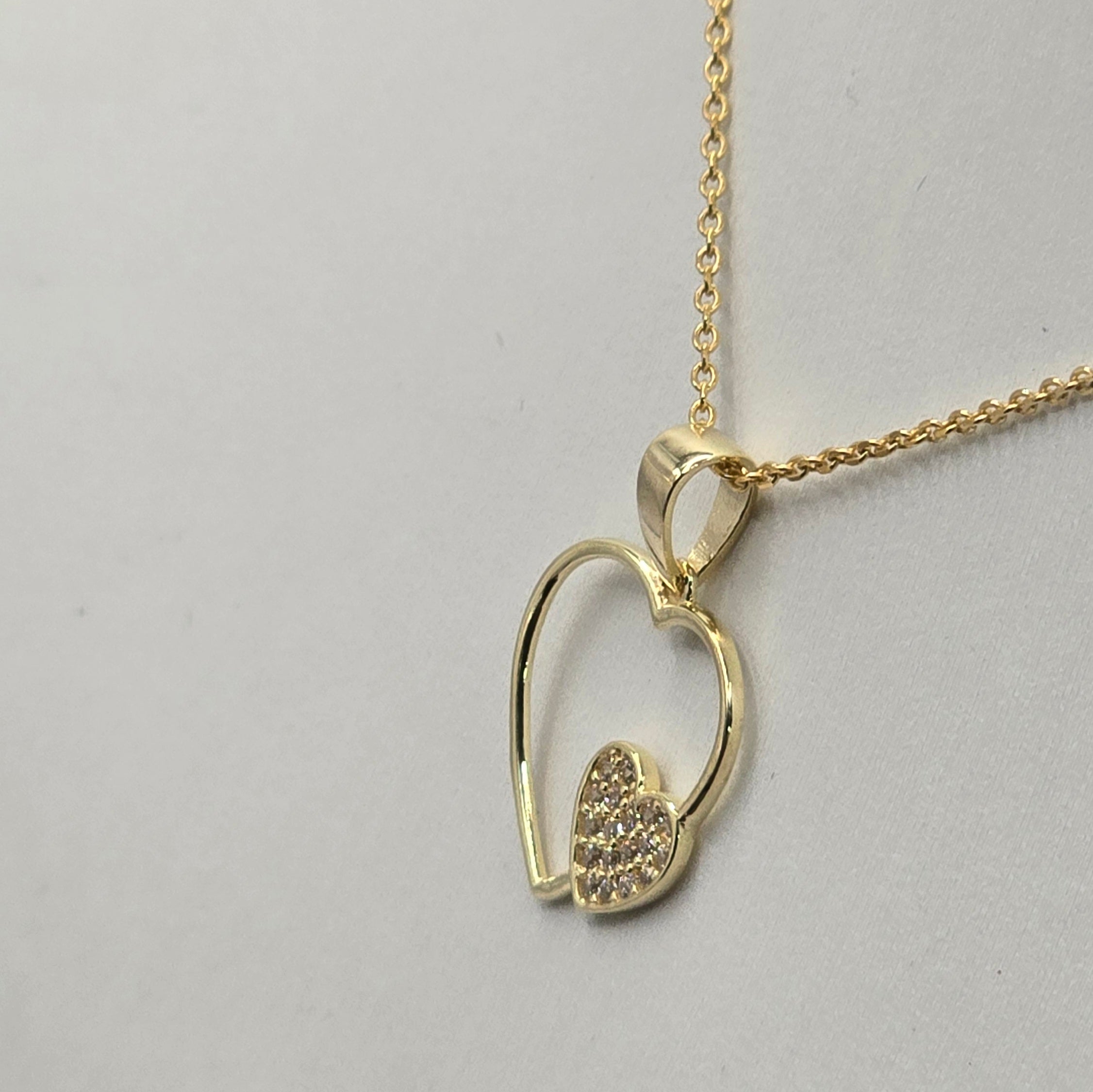 Damen Kette mit Anhänger Herz in Herz