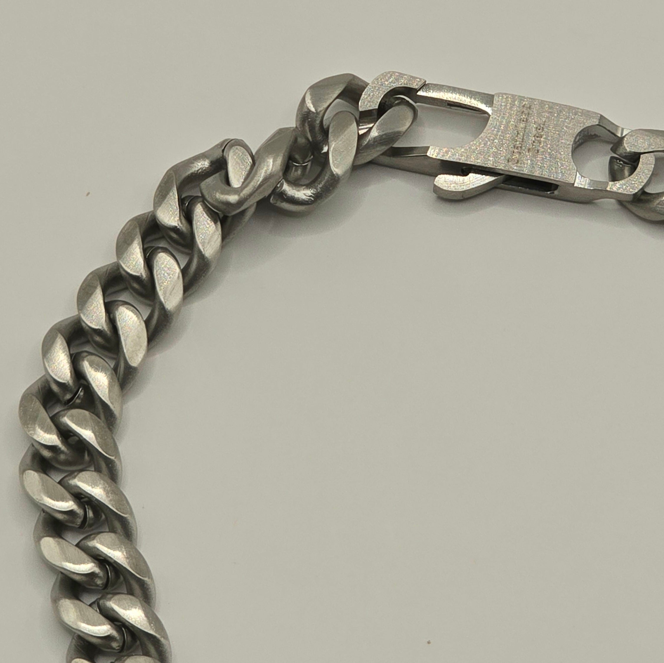 Herren Armband / Catena Forte  Opaca / Edelstahl Silber matt / maskulin + stark