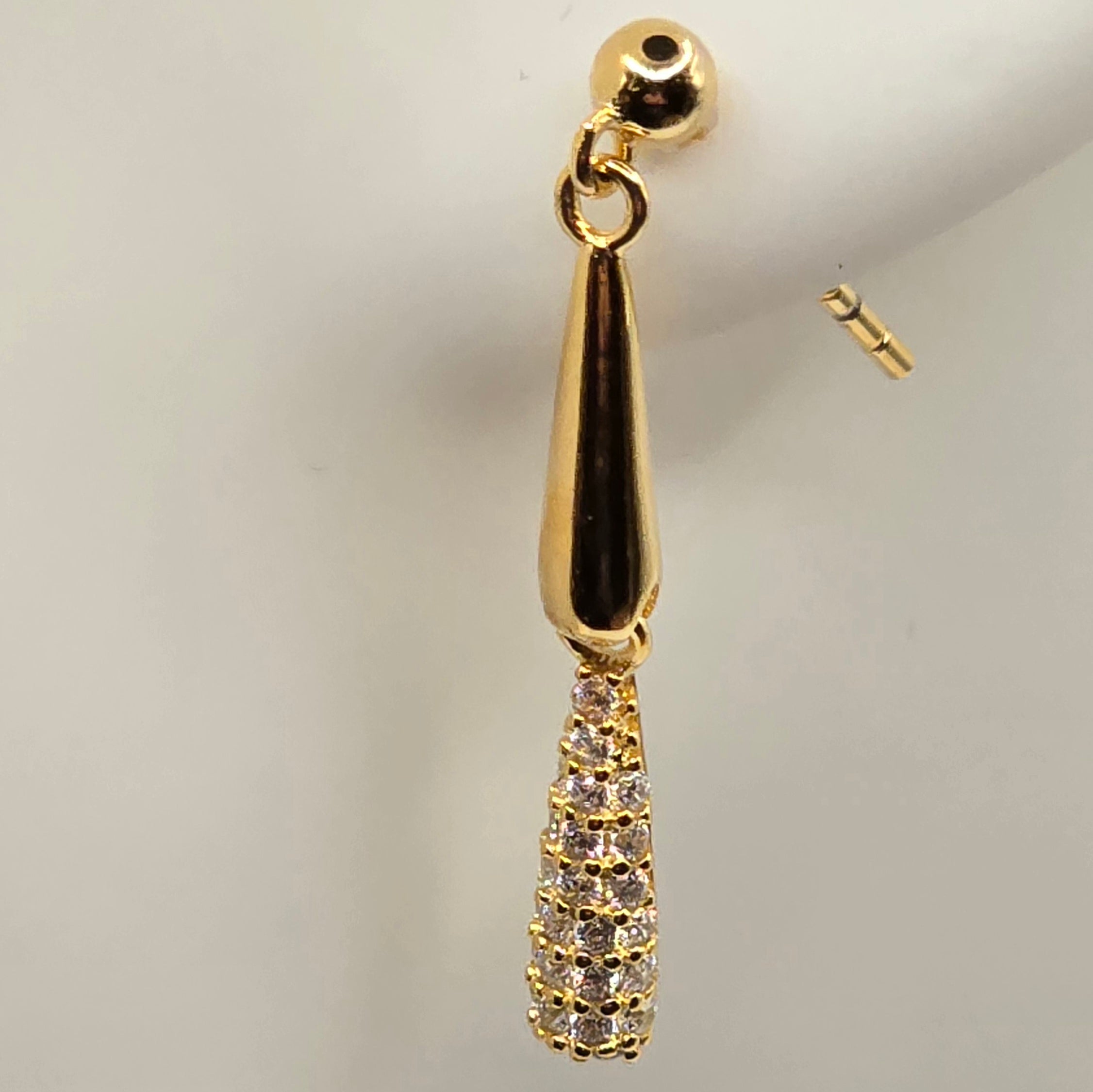 Damen Ohrring / Goccia Fine  / 935er Silber vergoldet / elegant schlicht / ROMYNOR