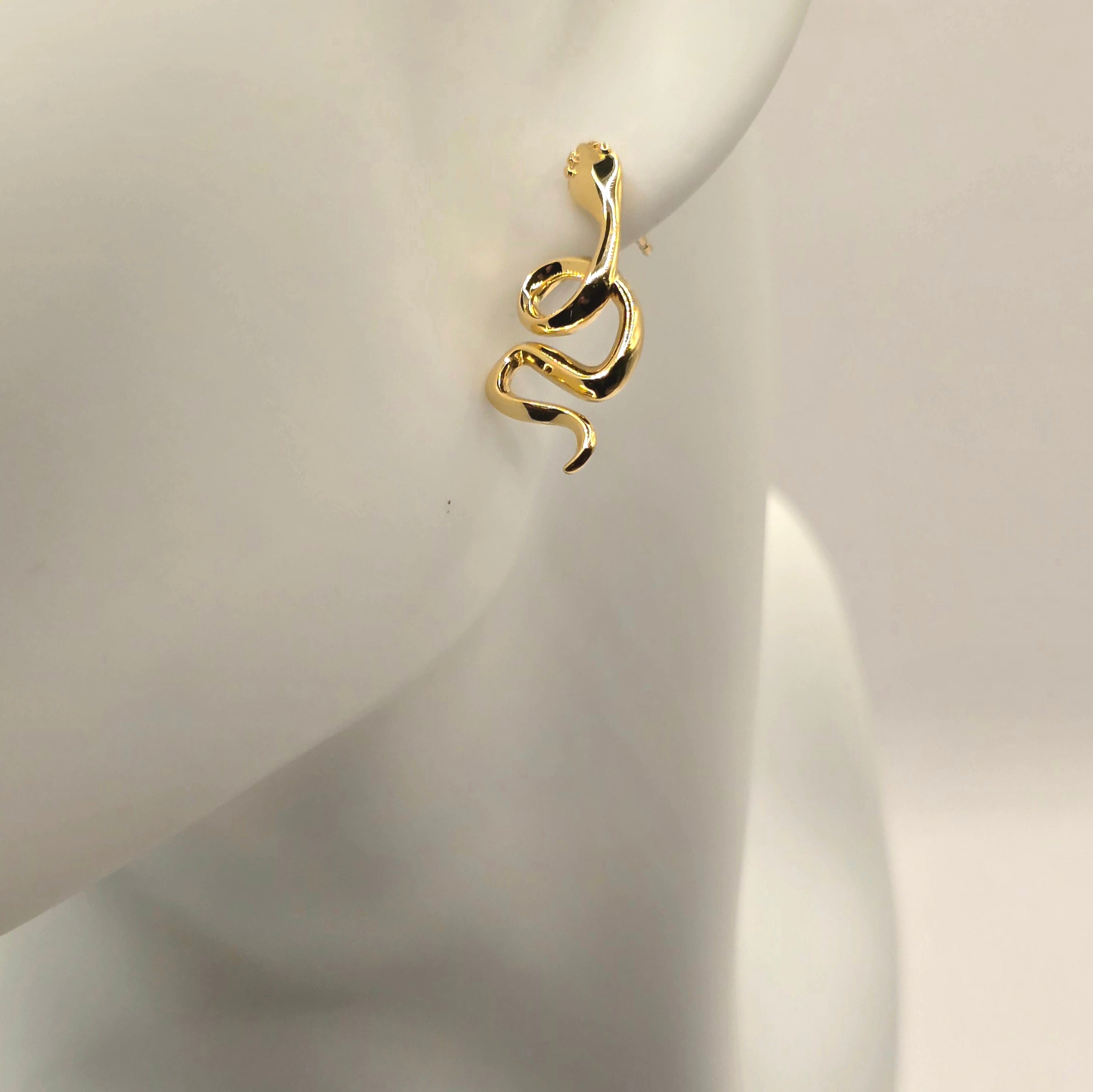 Damen Ohrring / Serpente Piccola Oro / 925er Silber vergoldet / edel + mystisch