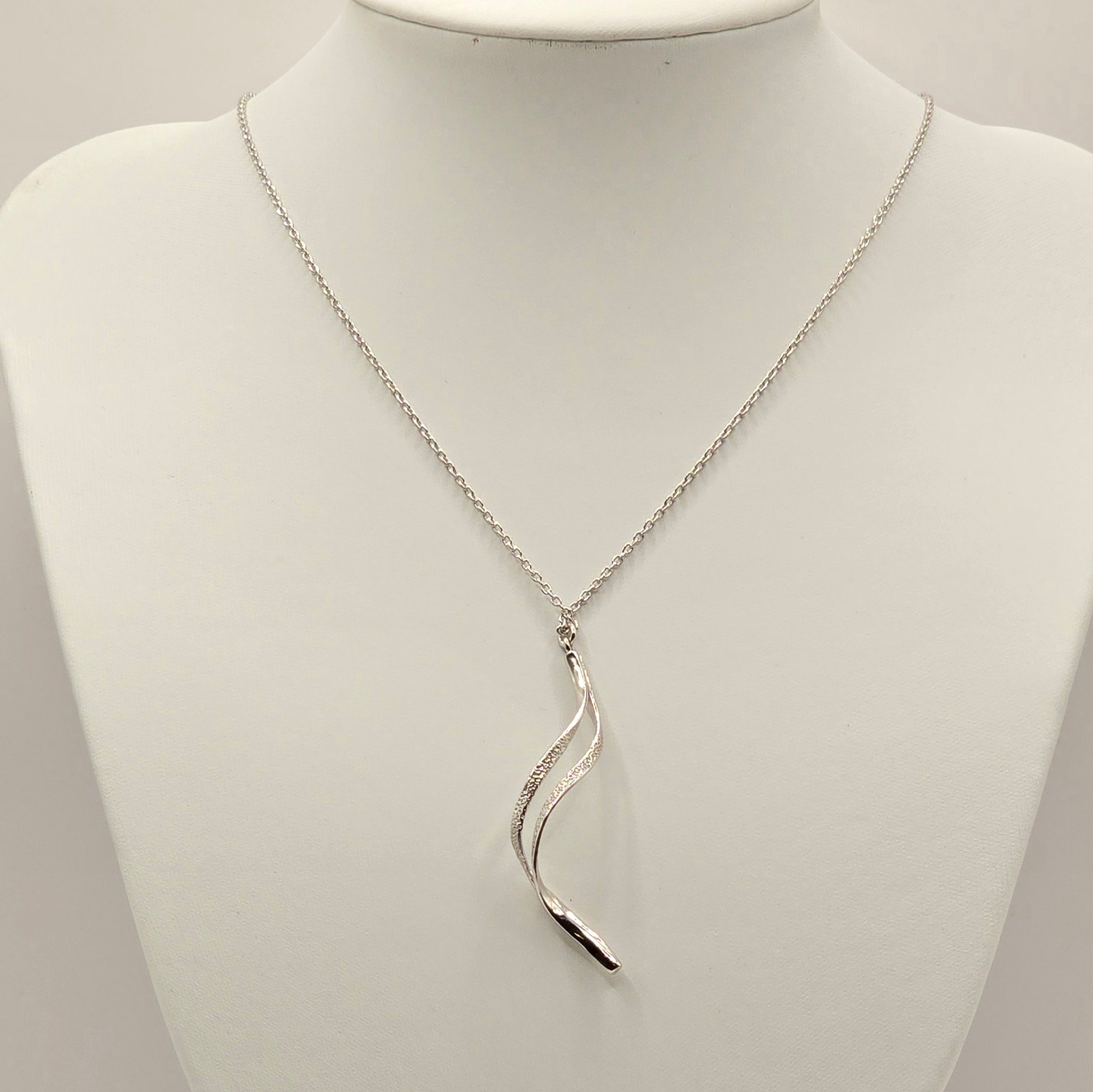 Damen Kette mit Anhänger / Serpentina Argentea  / 925er Silber / edel  + minimalistisch
