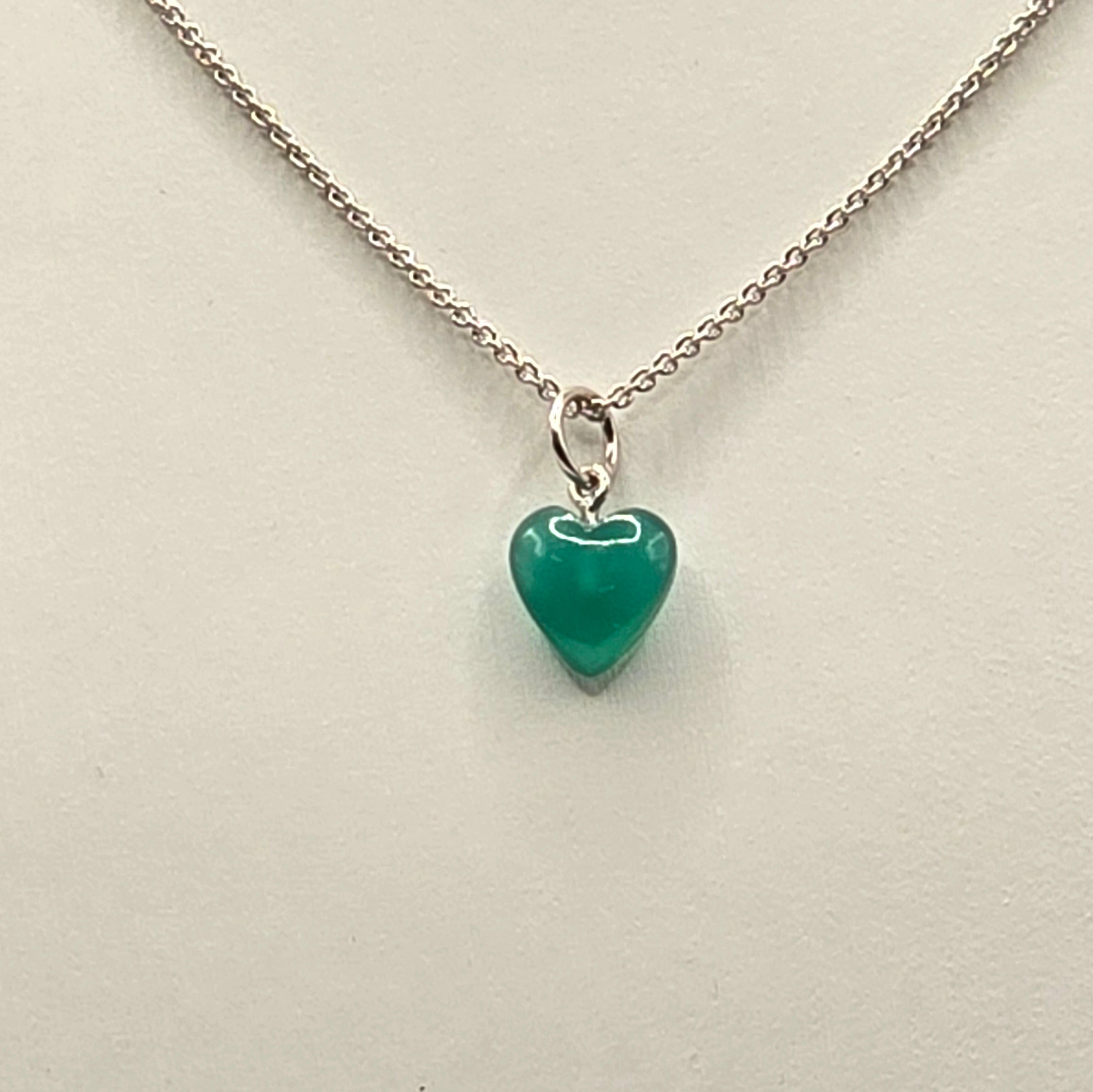 Damen Kette mit Herzanhänger / 925er Silber / Chalzedon / edel feminin