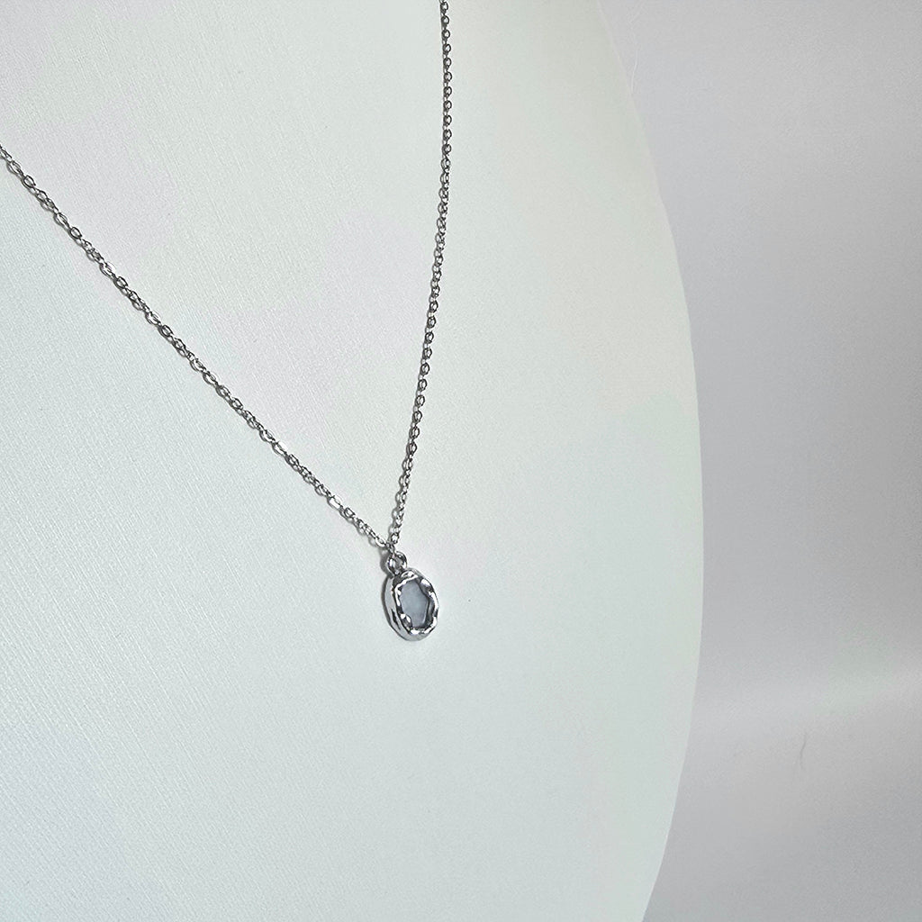 Damen Kette mit Anhänger / Perla Luminosa / Edelstahl / edel  + zart