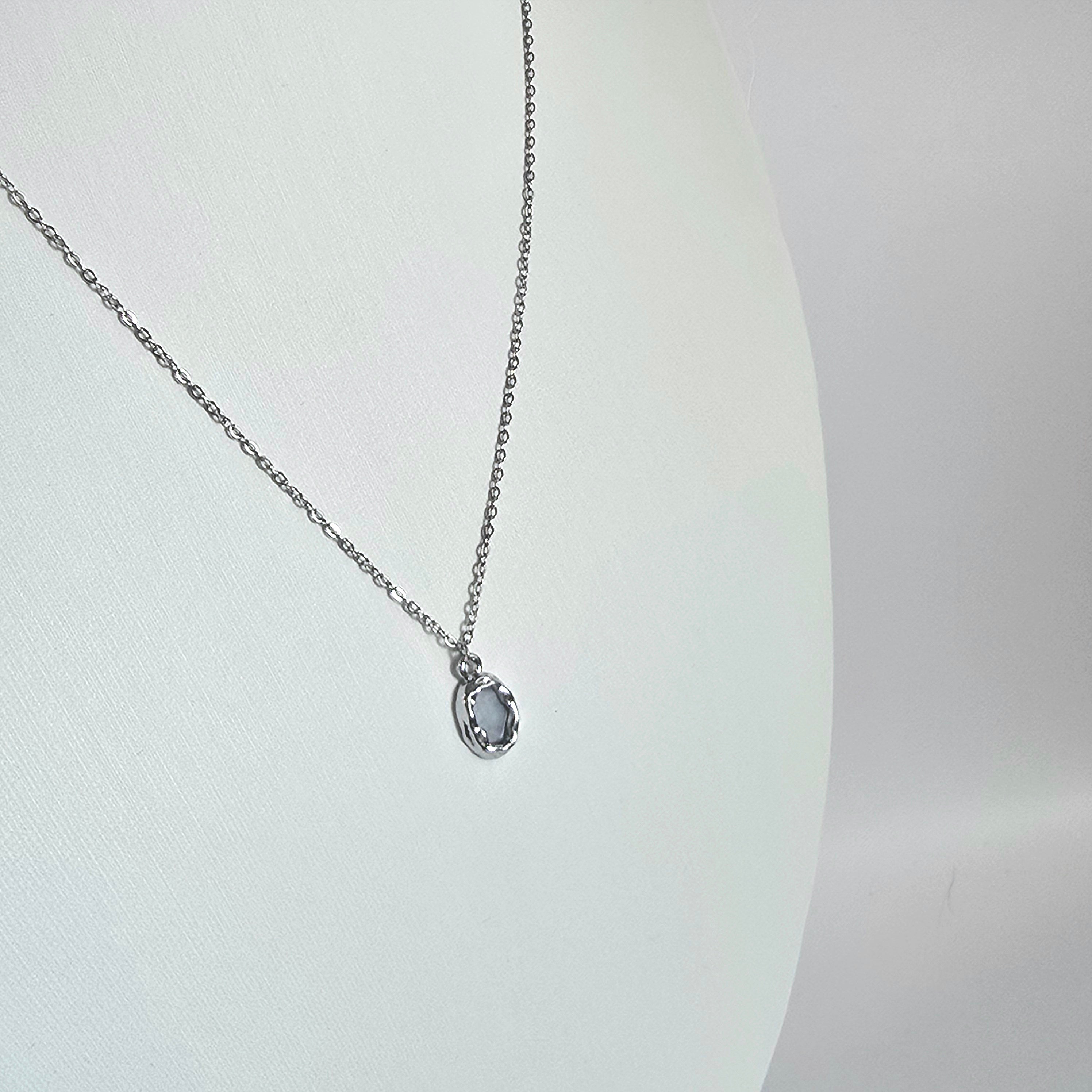 Damen Kette mit Anhänger / Perla Luminosa / Edelstahl / edel  + zart