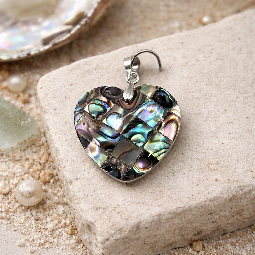 Damen Anhänger Herz Abalone Messing versilbert by DAVUTA