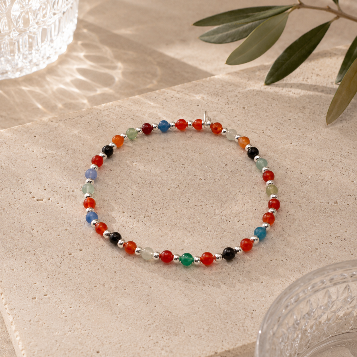 Damen Armband Elastisch Silber und Edelsteinmixperlen by DAVUTA