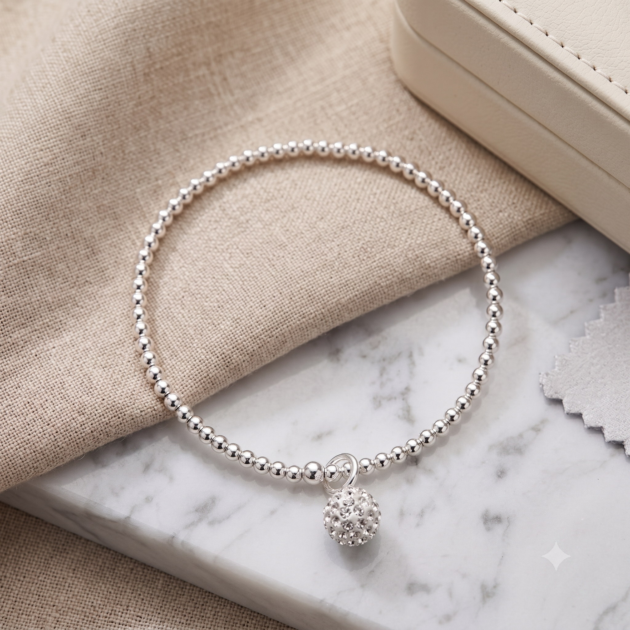 Damen Armband Elastisch Silberperlen mit Zirkonia Pavekugel by DAVUTA