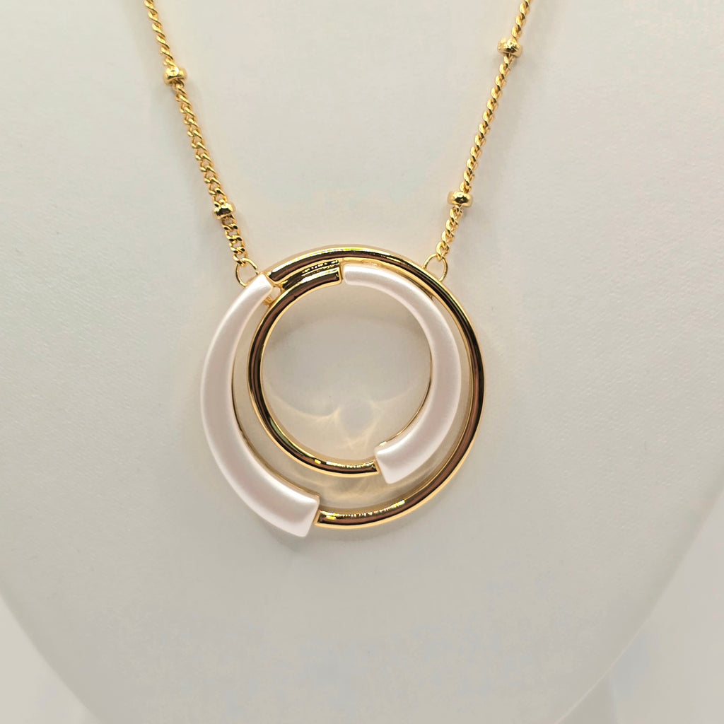 Damen Collier Kreis mit Kugelkette Messing vergoldet Detail