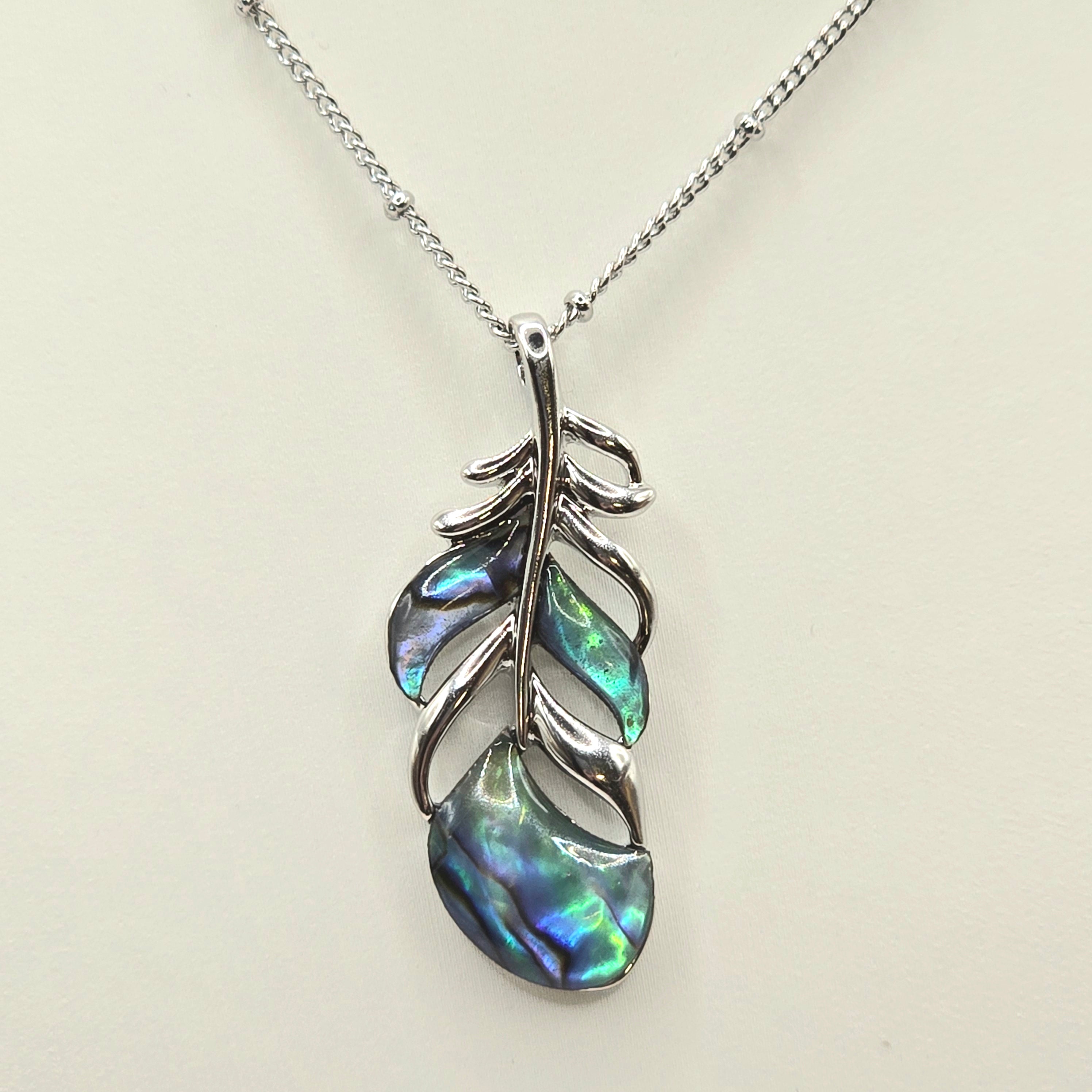 Damen Kette Messing silberfarben Abalone Detail