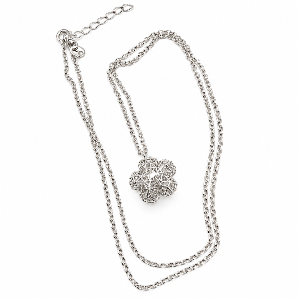 Damen Kette mit Anhänger Blume 3-D Silber clean liegend