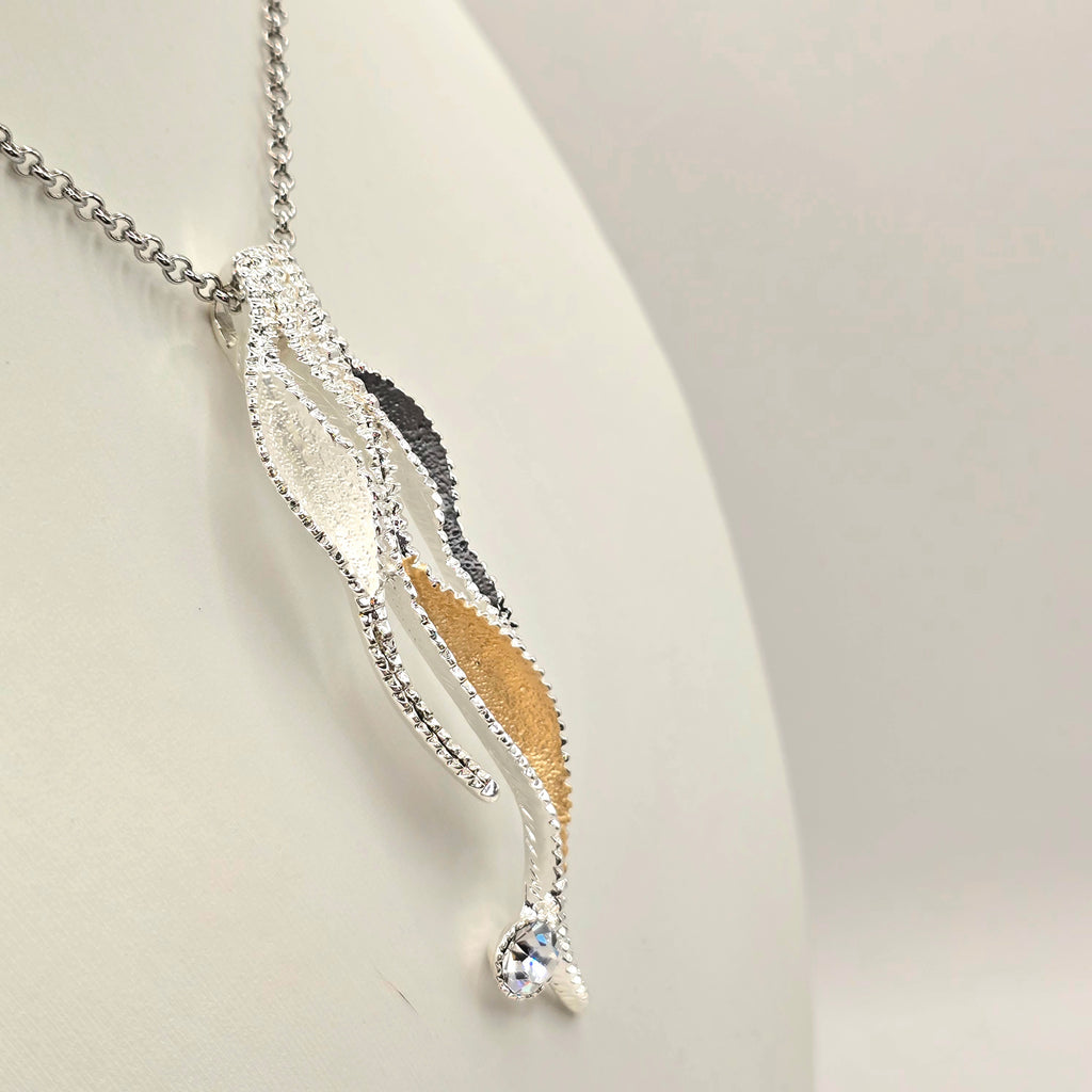Damen Kette mit Anhänger Edelstahl versilbert detail seitlich by DAVUTA
