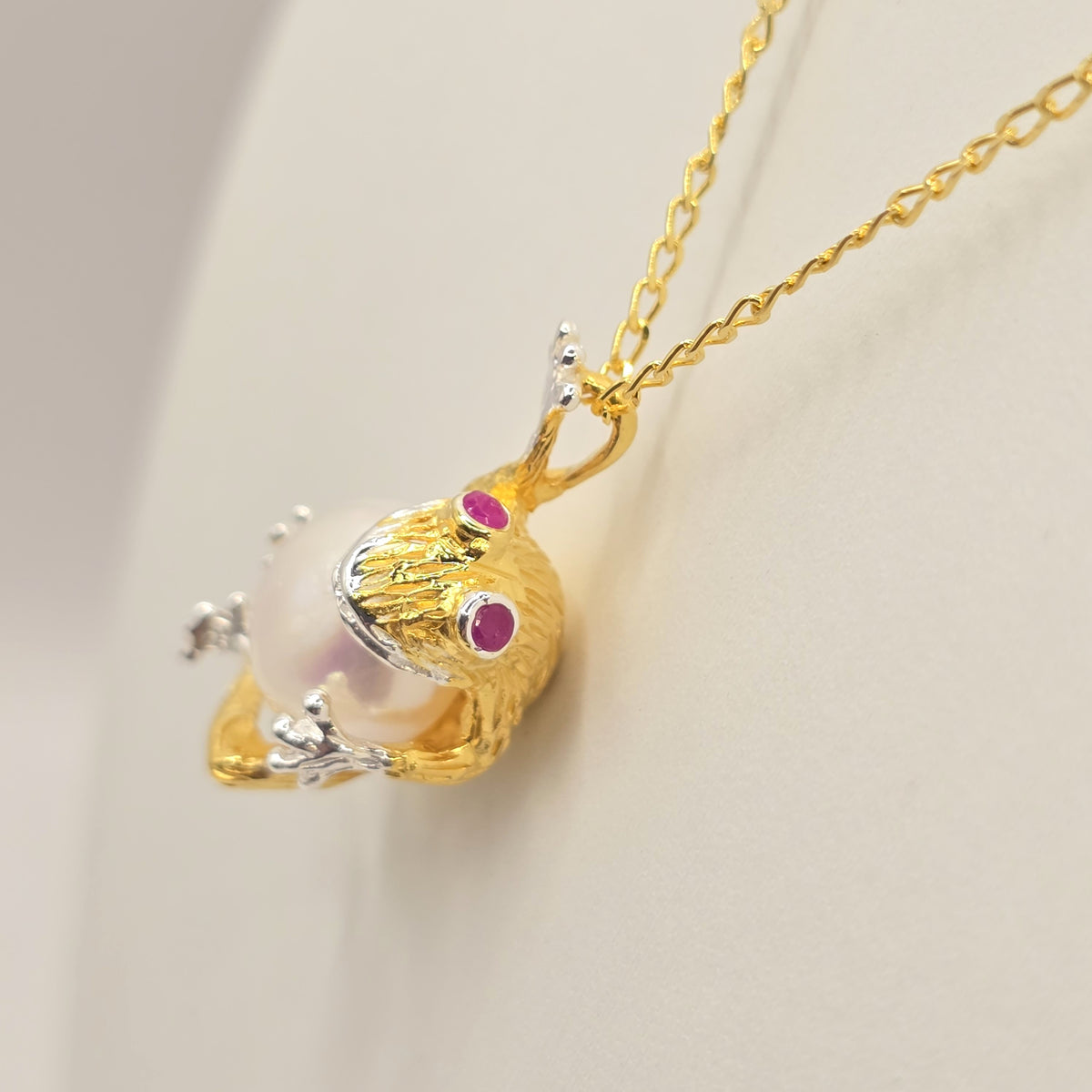 Damen Kette mit Anhänger Froschkönig Silber Vergoldet von oben