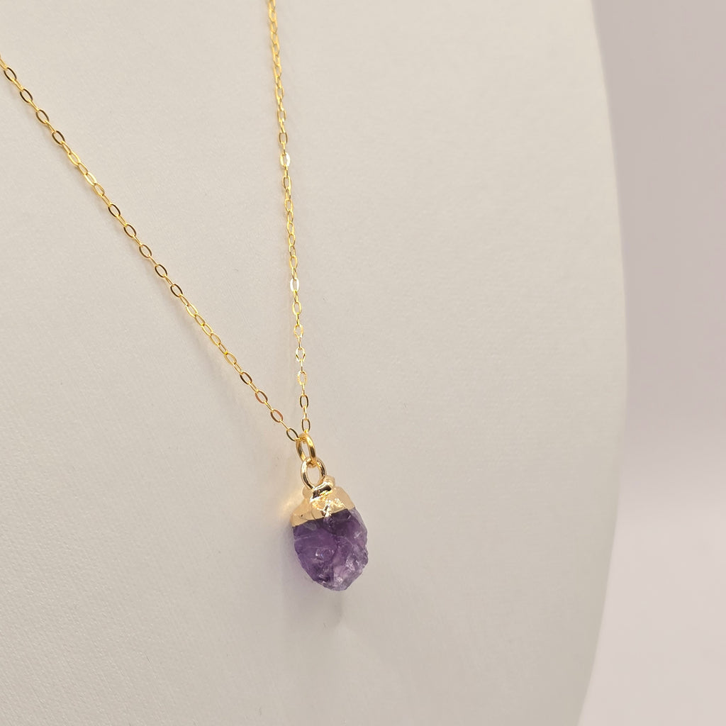 Damen Kette mit Anhänger Geburtsstein Februar Amethyst vergoldet DAVUTA seitlich