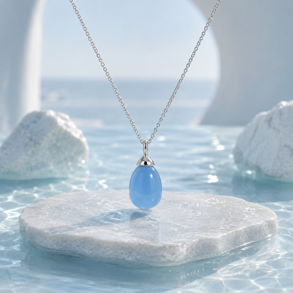 Damen Kette mit Anhänger Tropfen Blauer Chalzedon Silber by DAVUTA