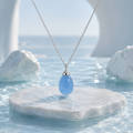 Damen Kette mit Anhänger Tropfen Blauer Chalzedon Silber by DAVUTA