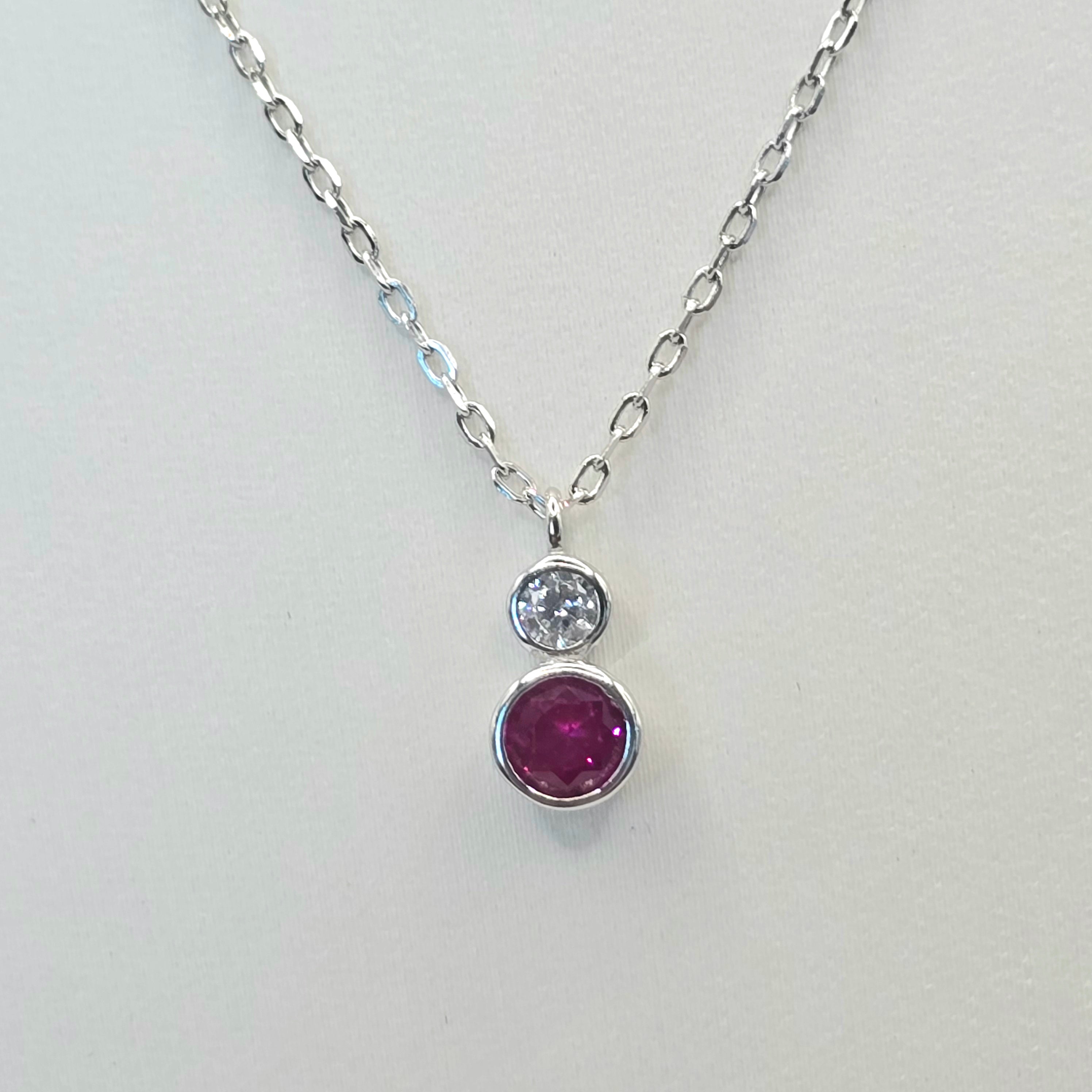 Damen Kette mit Anhänger Zirkonia Rosa Weiß in Silber nah by DAVUTA