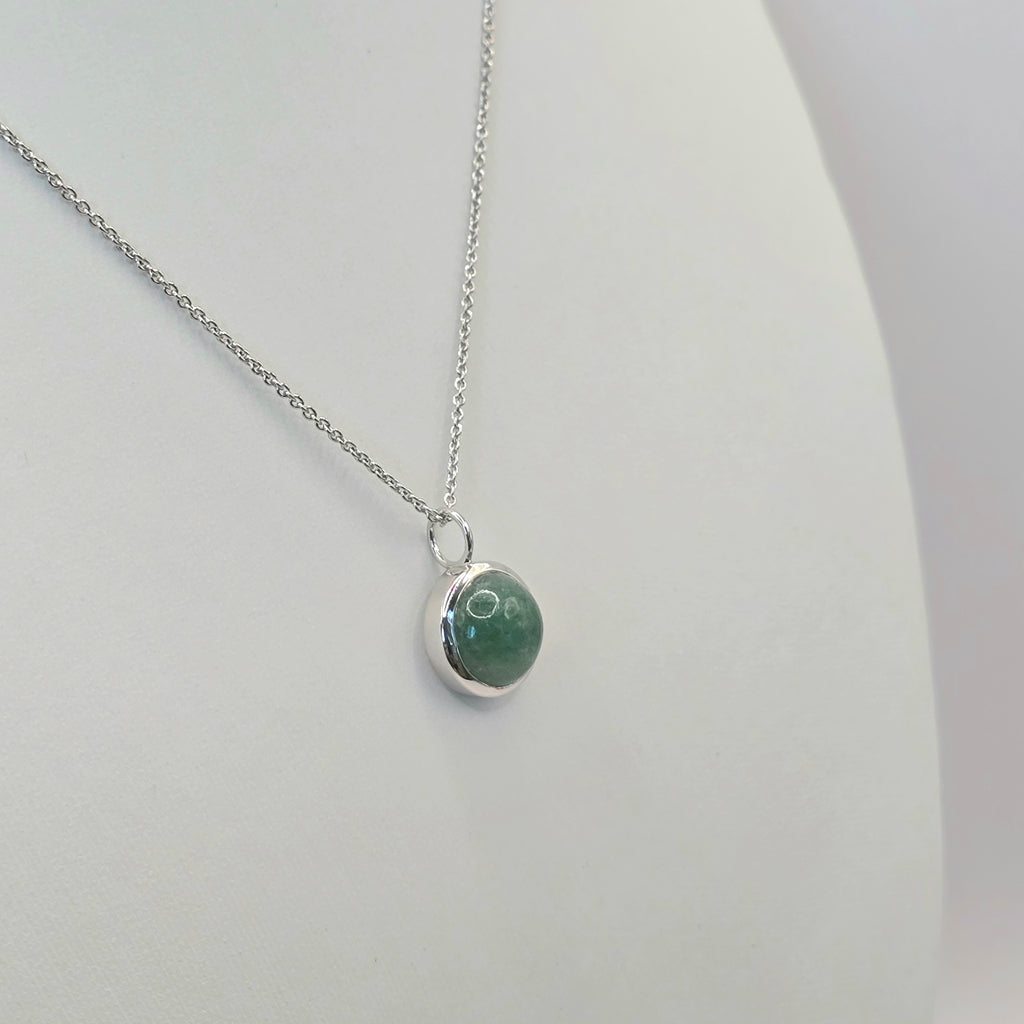 Damen Kette mit Anhänger grüner Aventurin rund in silber clean by DAVUTA