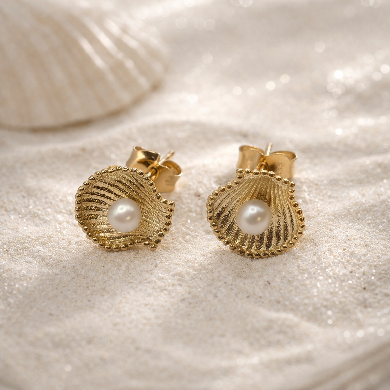 Damen Ohrring Muschel 8 K Gold mit FWP by DAVUTA