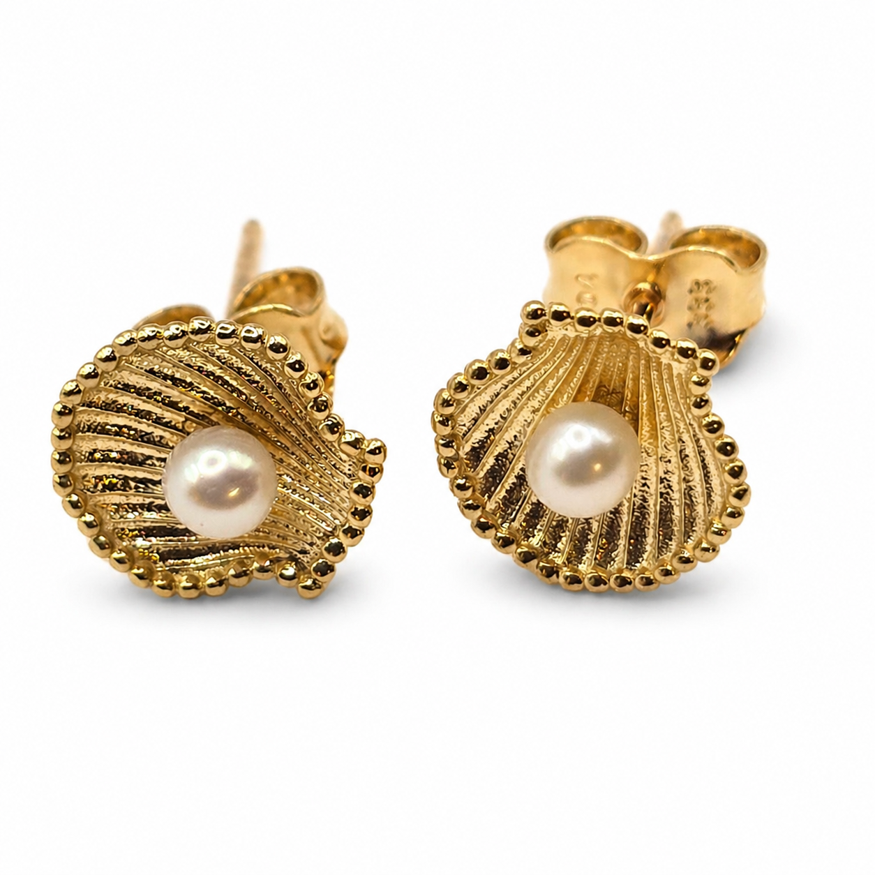 Damen Ohrring Muschel 8 K Gold mit FWP clean by DAVUTA
