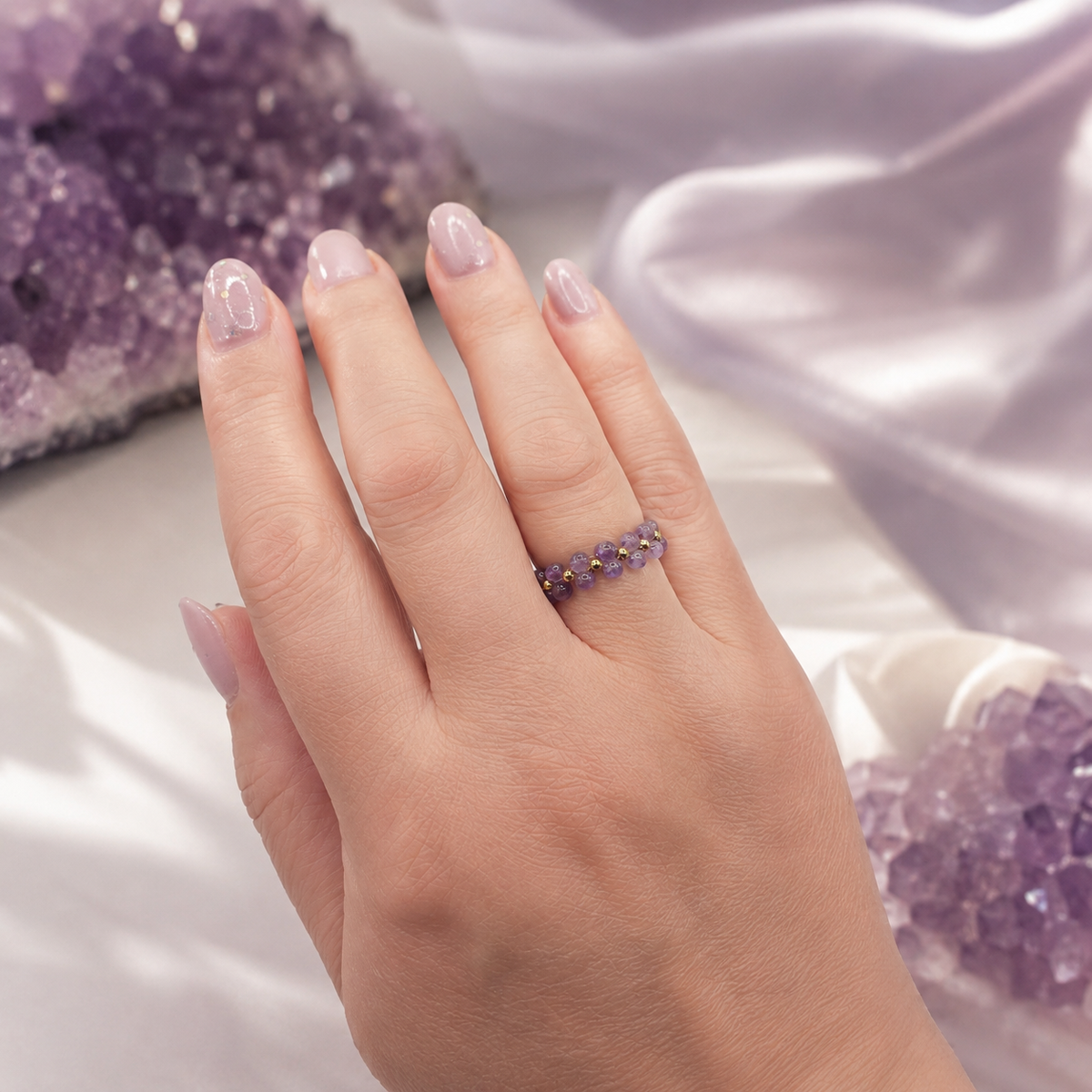 Damen Ring Amethyst Edelstahl Perlen an Hand by DAVUTA