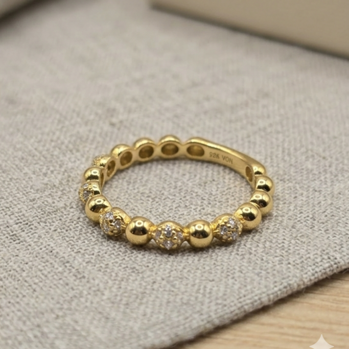 Damen Ring Silber vergoldet Zirkonia Kugeln by DAVUTA