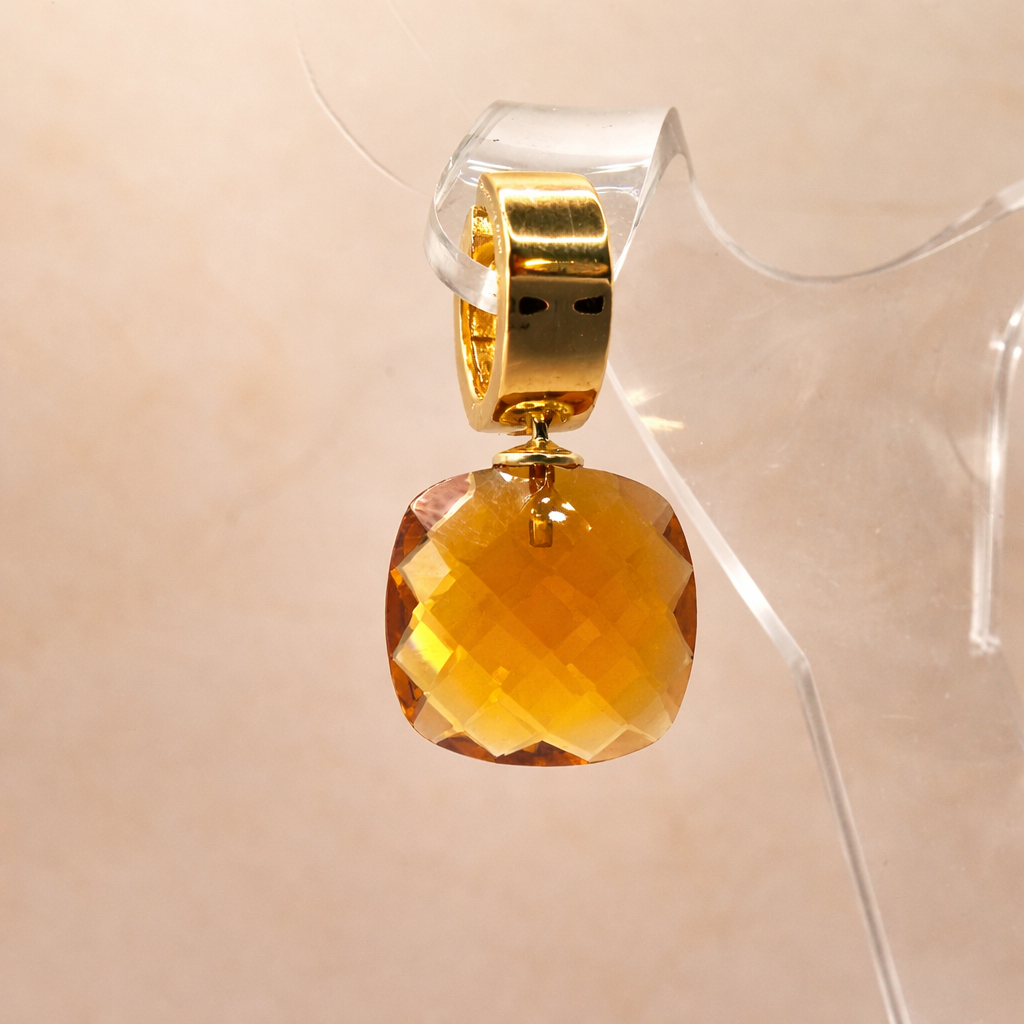 Demen Systemohrringe Einhänger Heinzendorff gold cognac Detail