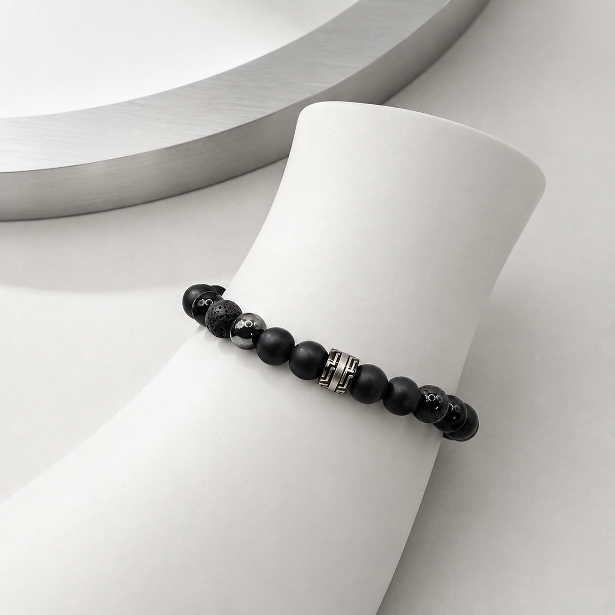 Herren Armband Onyx Lava Hämatit Edelstahl an Büste by DAVUTA