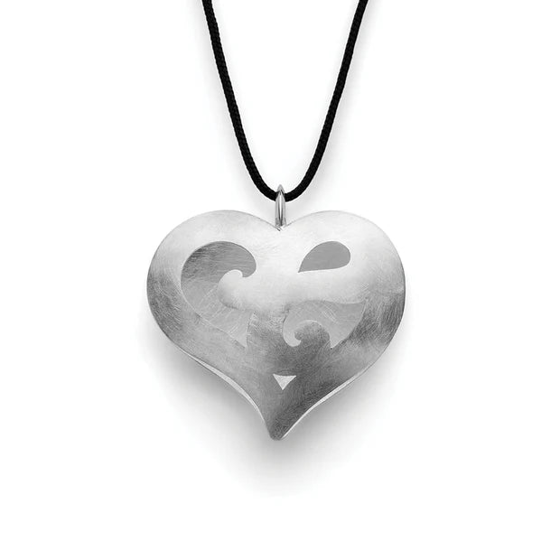 Damen Anhänger Herz mit Band / Cuore Forte / 925er Silber / Statement-Herz kraftvoll  + klar