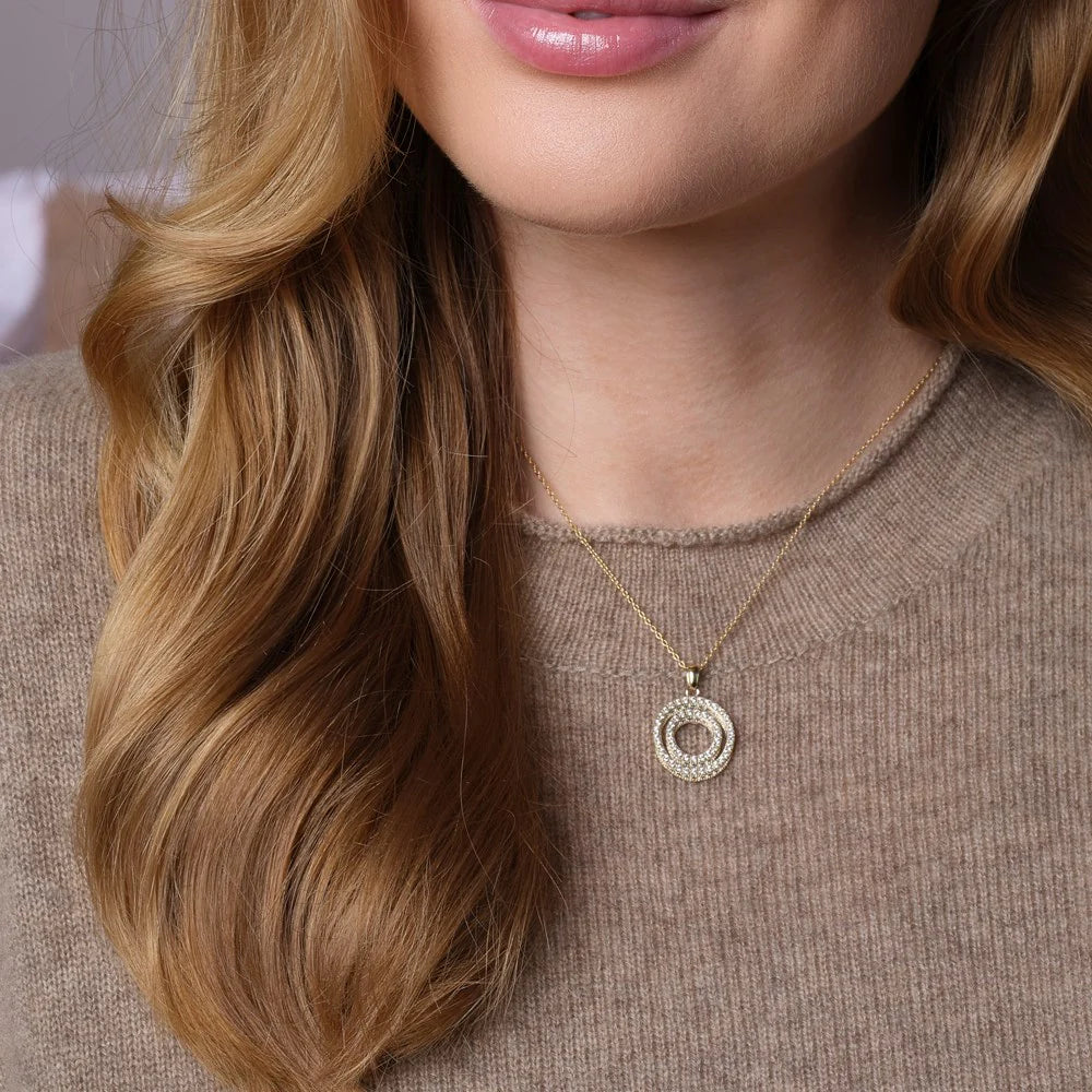 Damen Kette 4fach Kreis Gold Zirkonia am Model nah
