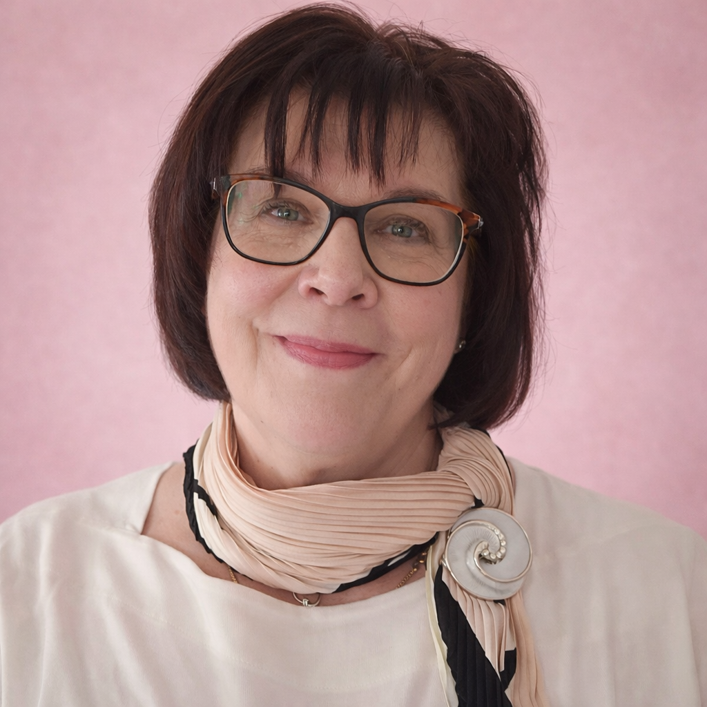 Magnetbrosche Spirale Perlmutt weiß versilbert by DAVUTA