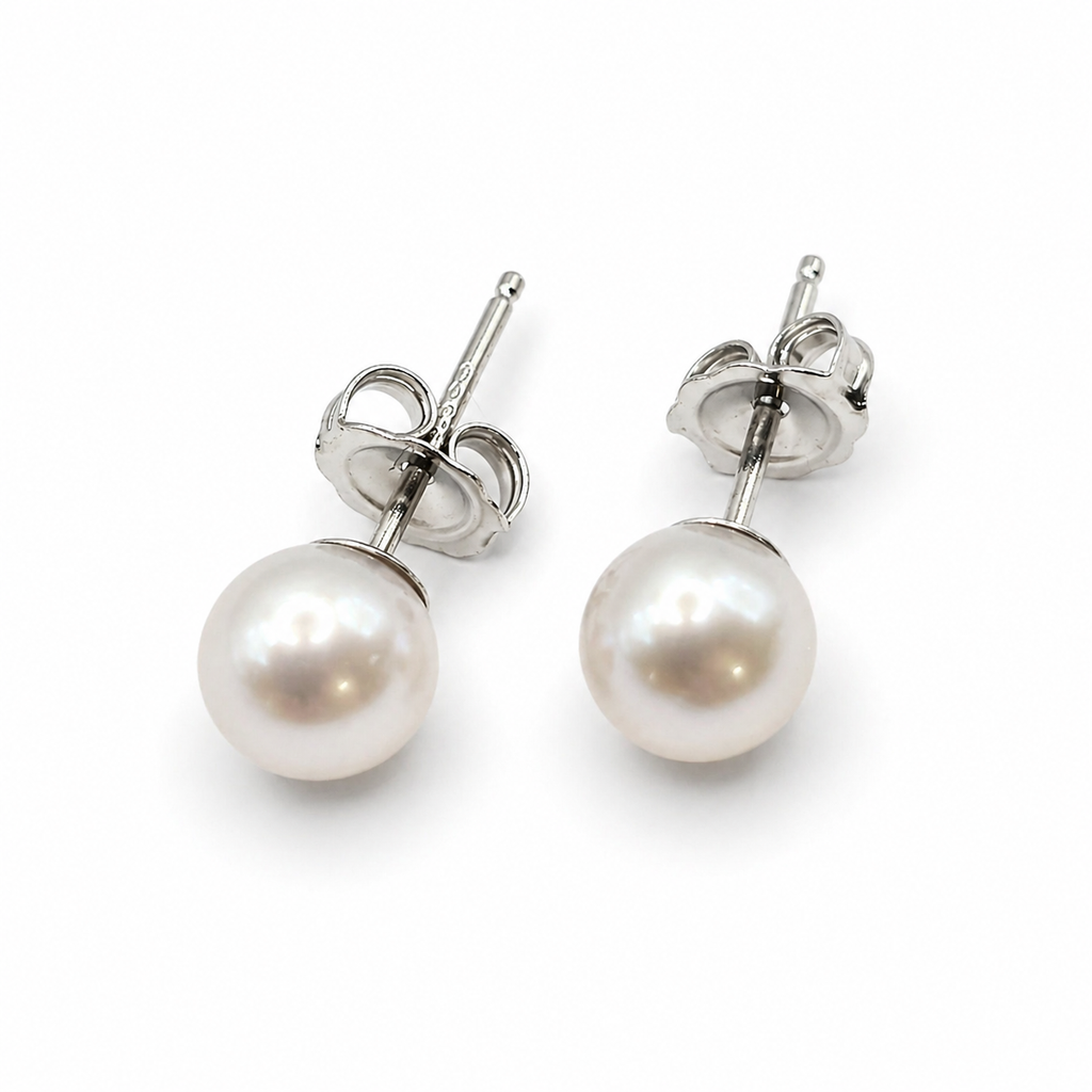 Damen Ohrring / Perla Pura  / 925er Silber / Süßwasserperle / schlicht + elegant