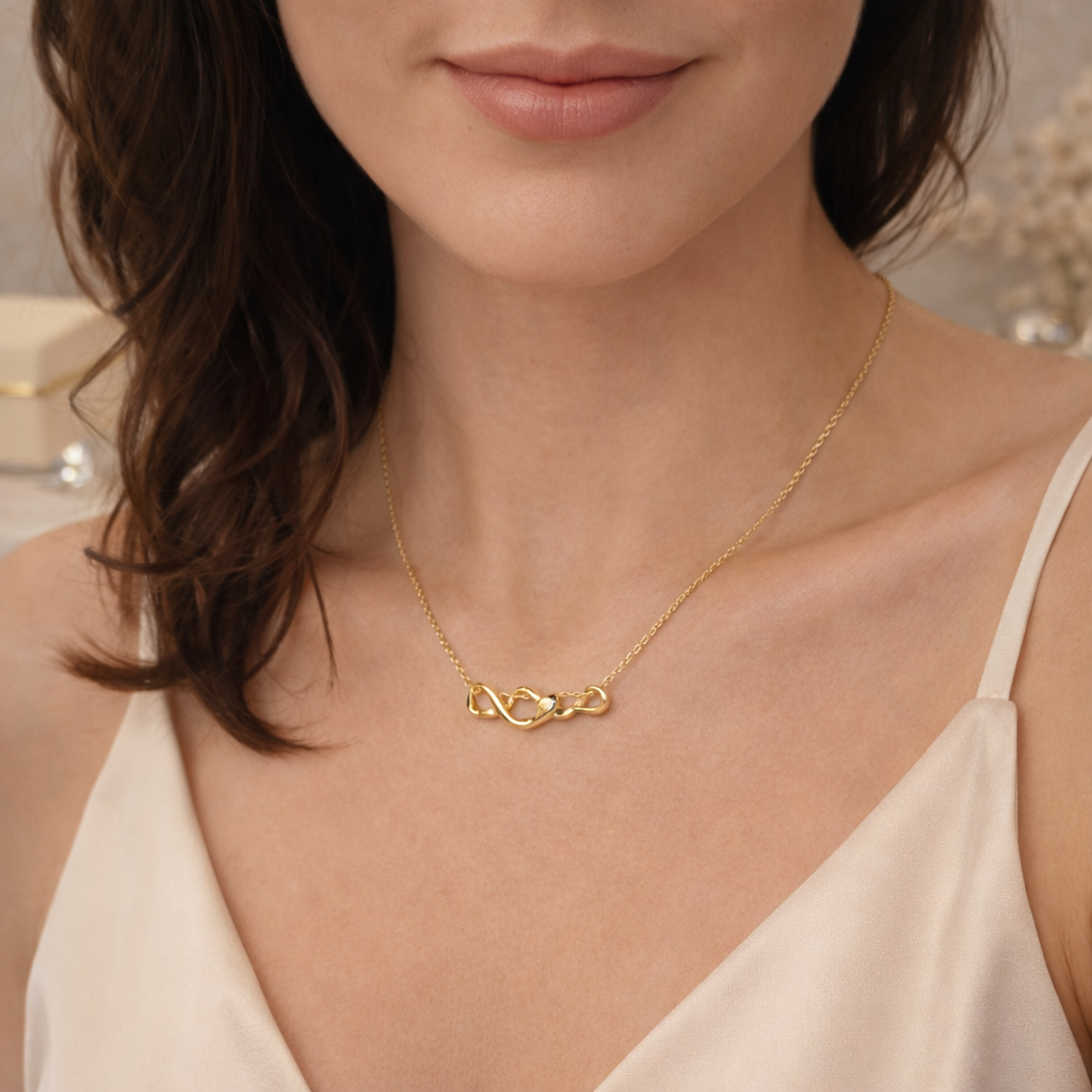 Damen Kette mit Anhänger / Serpens Aurea  / 925er Silber vergoldet / edel + feminin