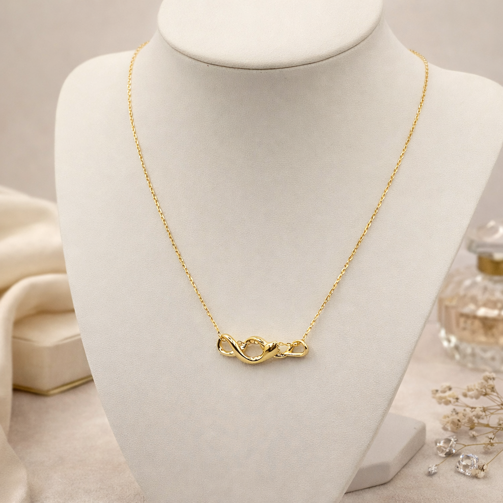 Damen Kette mit Anhänger / Serpens Aurea  / 925er Silber vergoldet / edel + feminin