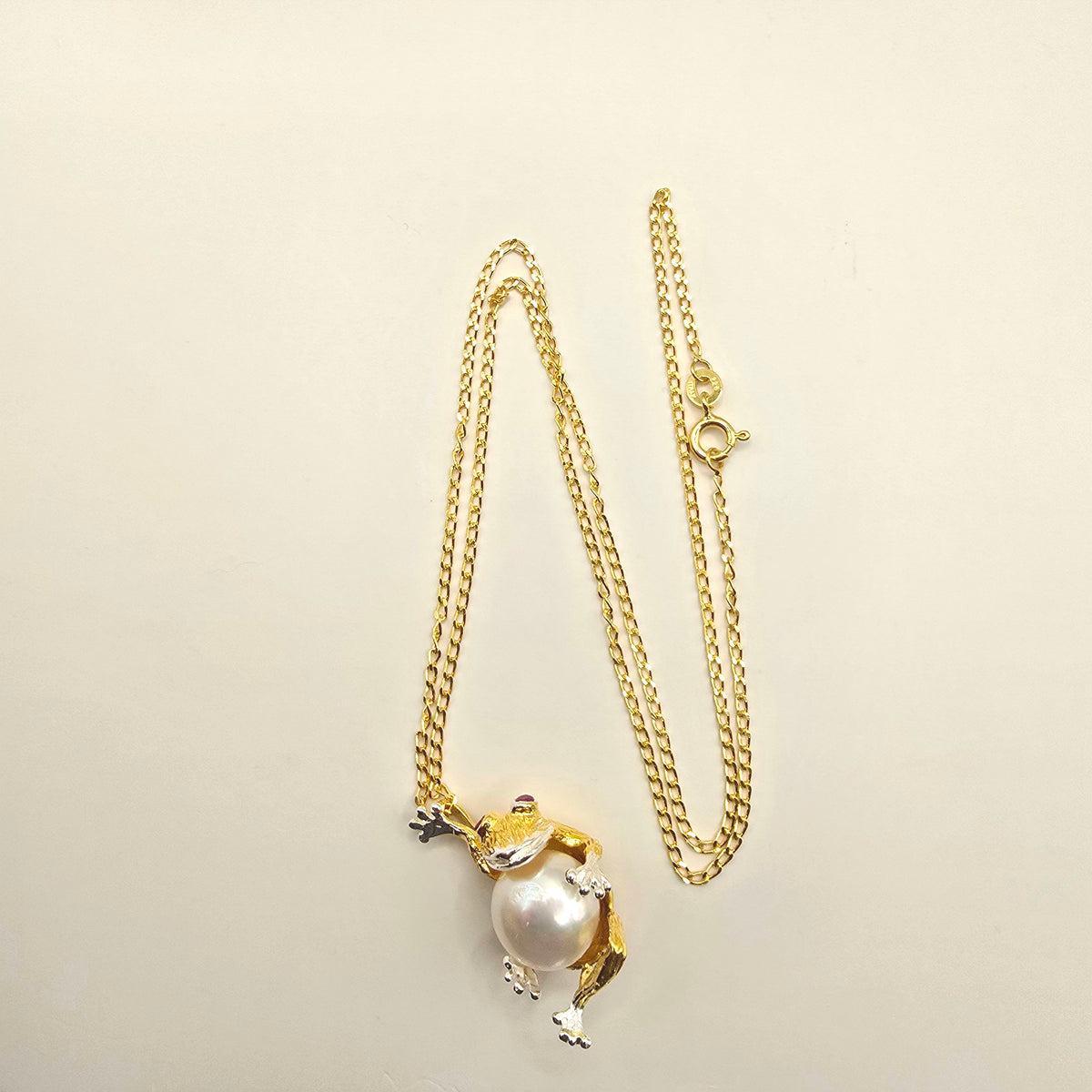 Damen Kette mit Anhänger Froschkönig / Principe Incantato / Süßwasserperle / 925er Silber vergoldet